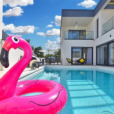 Дом отдыха House 2268 *